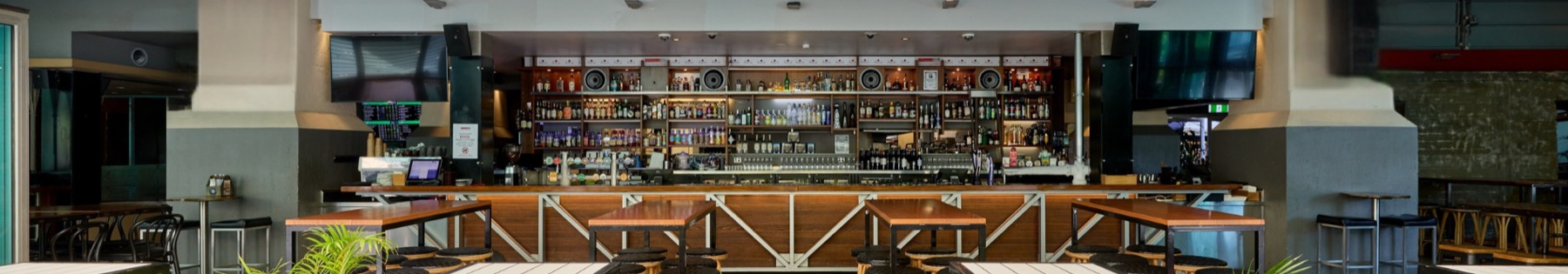 Shelter Bar